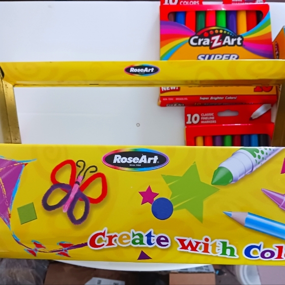 Rose Art Metal Vintage Art Carrier+ Washable Markers+Crayons +Chalk - Picture 6 of 13